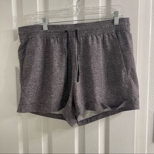Lululemon casual cuffed shorts